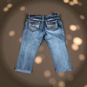 Maurice’s Sequined Bedazzled LightWash Faded Cuffed Denim Capris Size 7/8 #78